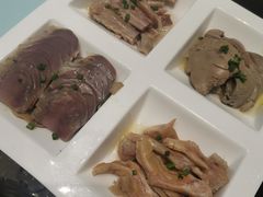-香山湖家家宴(中山陵店)