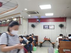 等位区-瞻老元面馆(双塘路店)
