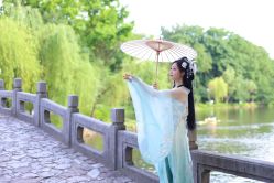 -梦回汉唐汉服旗袍体验馆(拙政园店)