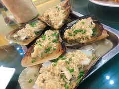 -覃记海鲜美食餐厅