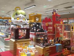 -泡泡玛特POPMART(蓝色港湾店)