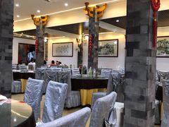 大堂-瑞丰园庭院餐厅·白族传统家常菜