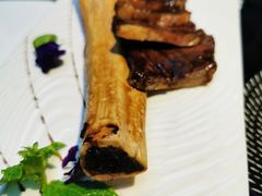 -小广寒电影艺术餐厅(小广寒经三路店)