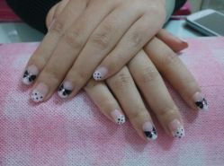 点击看大图 android_upload_pic-伊人脱毛美甲美睫连锁机构
