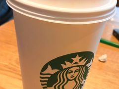 -星巴克(广州南站A18检票口楼上)