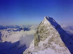 -翱翔飞越地平线