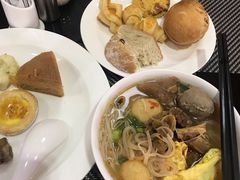 -江门新会碧桂园凤悦凤凰酒店(万达广场店)