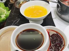 -红鼎豆捞·非遗鲍皇汤火锅(宝丰路店)