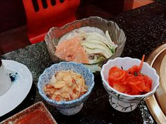 三文鱼牛油果沙拉-肉匠日式烧肉屋·和牛居酒屋·酒水小食堂(大汉悦中心店)