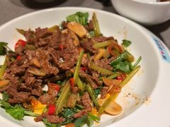 爆炒黄牛肉-佬太公海鸭·海鲜大排档(上海总店)