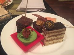 -富力希尔顿酒店·地阔自助餐厅