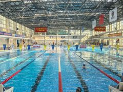 -奥冠体育华师附中恒温游泳馆