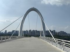 -南京眼步行桥