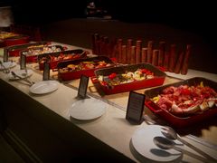 -海口绿发希尔顿酒店-田园汇自助餐·三文鱼·海鲜