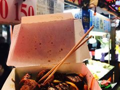 -六合夜市