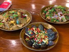 爆炒小黄牛-苗湘食府(十年店)