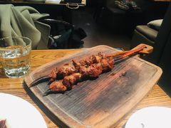 -阿里家·新疆烤肉酒場 by MIG