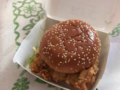 -肯德基(中纬店)