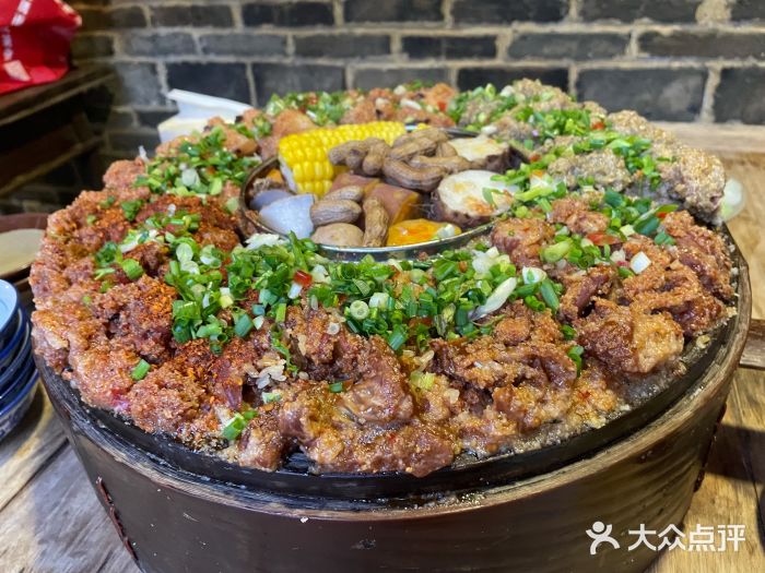 叠翠园特色中餐隆中对图片