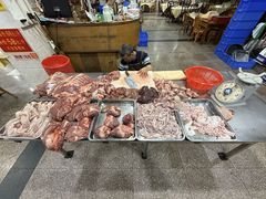 -标记美食新鲜猪杂(兴南大道店)