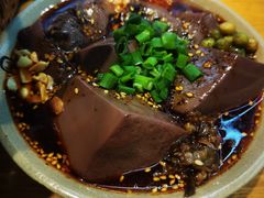-谢老五跷脚牛肉·非遗传承店