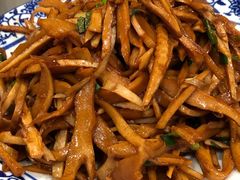 -邱记私房菜·十八年本地菜