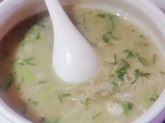 -鱼满舱·鲜活海鲜·正宗鲁菜