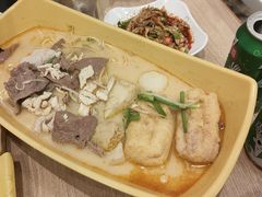 -谭仔米线(皇庭广场店)