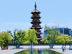-龙华寺