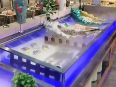 -绿岛港轩海鲜烤肉涮锅自助餐厅