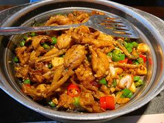 青椒紫苏牛蛙锅-蛙小侠(卓悦里店)