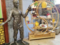 -聚春园自助餐厅(东街口店)