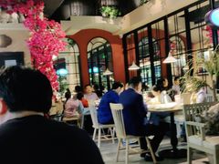 大堂-前海沿·青岛菜(李沧万达店)