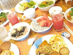 -亚龙湾希尔顿自助餐厅·海鲜·烧烤·沙滩BBQ·现场乐队