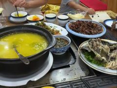 -三锅莊·牦牛肉火锅·香格里拉特色藏餐宴请餐厅(昆明创始店)