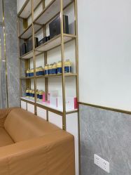 -康康时尚烫染