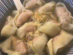 芝士蛋黄双拼馄饨-红小满休闲餐厅(十全街店)