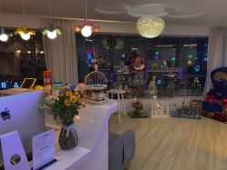 -E.L.K造型momopark店