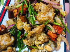 -虾弄弄海派小龙虾·牛羊蝎子火锅