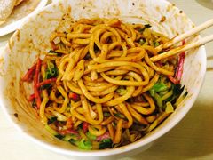 炸酱面-黑八私房老北京炸酱面