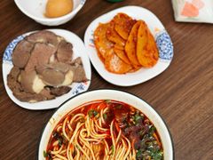 -德元兰州纯汤牛肉面