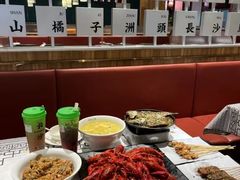 -靓虾二哥长沙地标小龙虾(五一广场店)