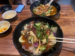 -万记麻辣烫国展总店