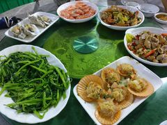 -四川小胡子海鲜(丁村万人海鲜广场店)