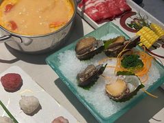 -红鼎豆捞·非遗鲍皇汤火锅(宝丰路店)