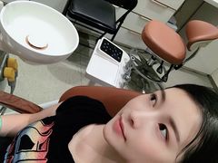 -柏乐口腔医院·舒适化无痛种植牙中心(东盟商务区院)