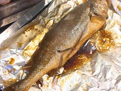 烤黄花鱼-腾格勒烤羊腿