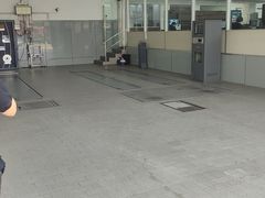 -上海星瀚奔驰4S店(红柳路店)