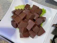 -墨脱石锅椰子鸡•香草鸭•东山羊(大东海店)