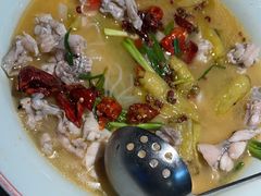 -黄鹤天厨·泡椒田鸡创始者(莲花店)